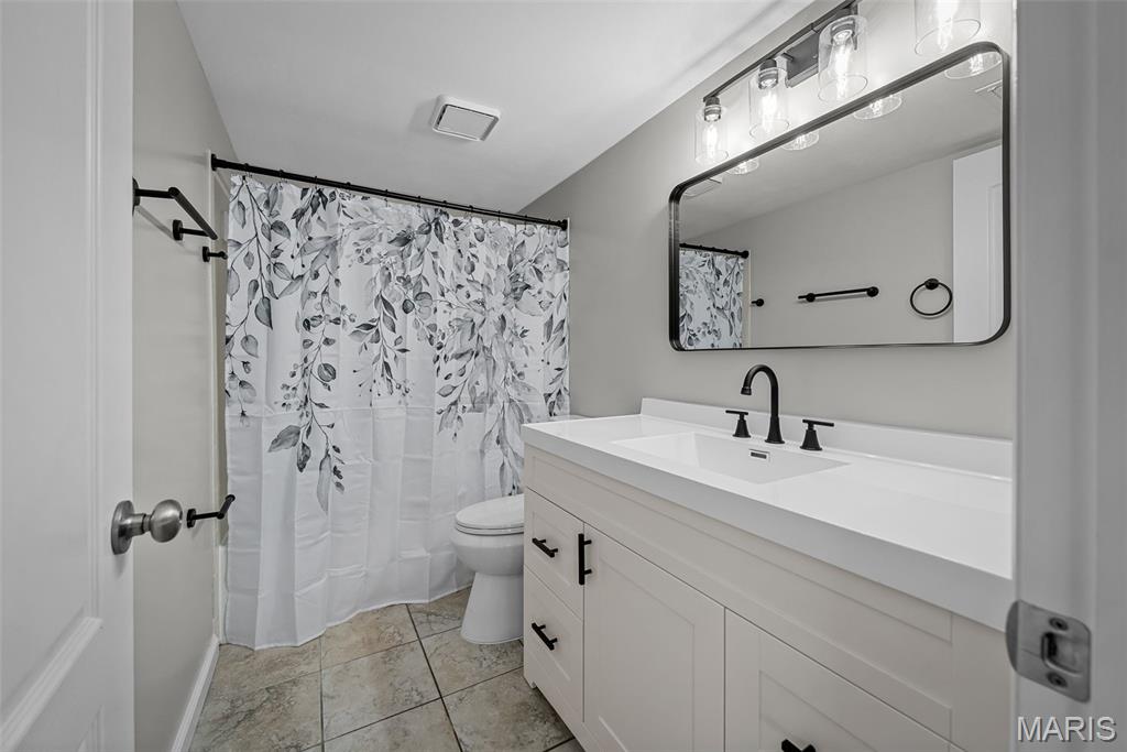 Autumn Lakes Eight Condo - Residential