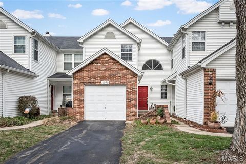 11920 Autumn Lakes Drive Maryland Heights MO 63043