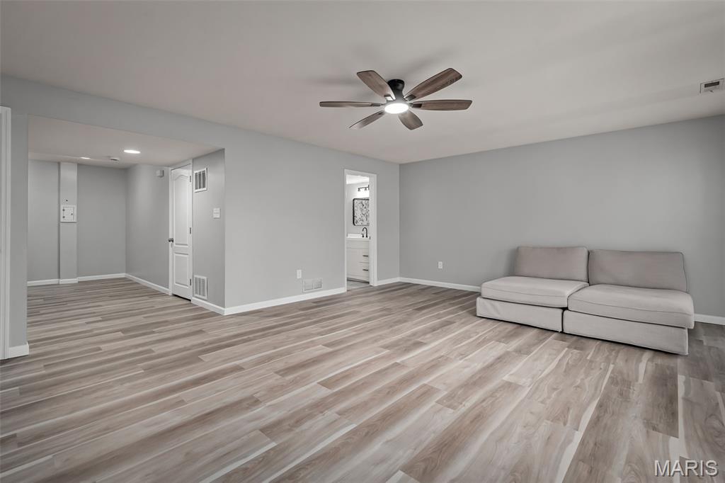 Autumn Lakes Eight Condo - Residential