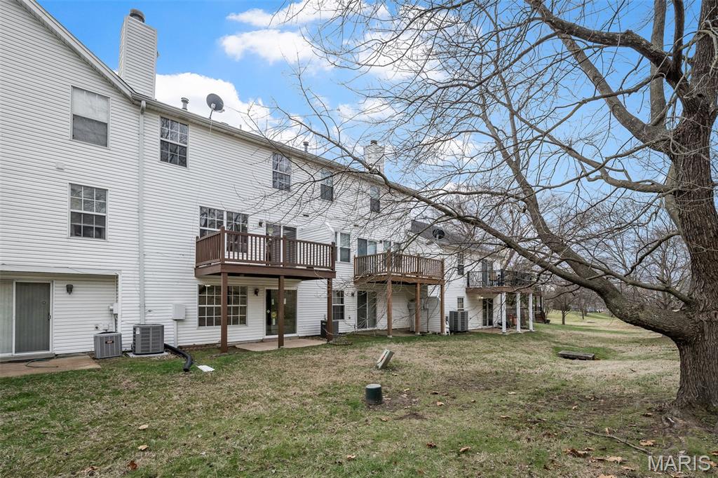 Autumn Lakes Eight Condo - Residential