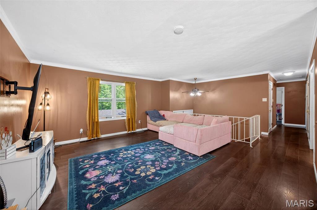 1948 Westbourne Way