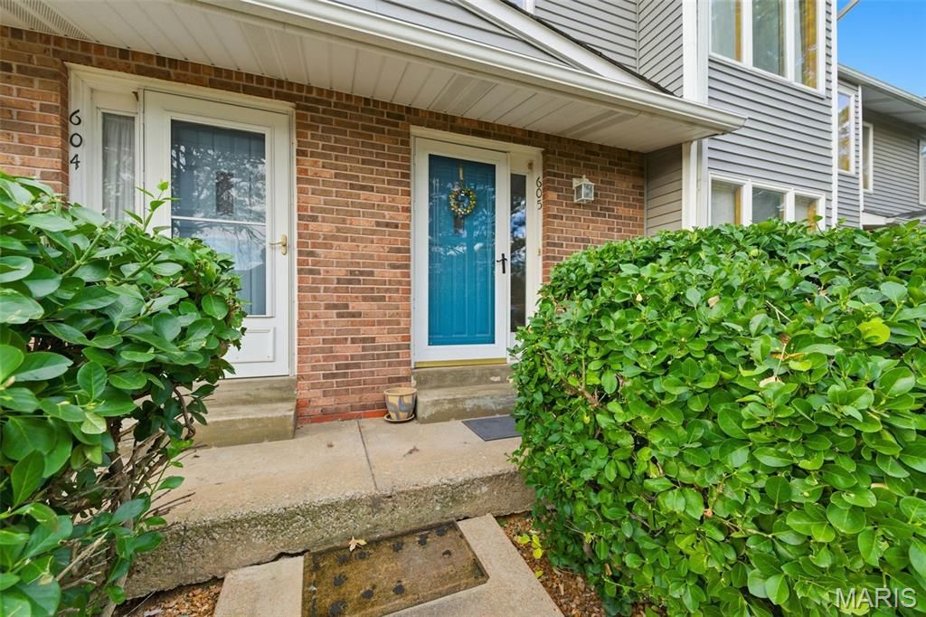 Photo of 605 King Drive #C, St Charles, MO 63303 (MLS # 25070724)