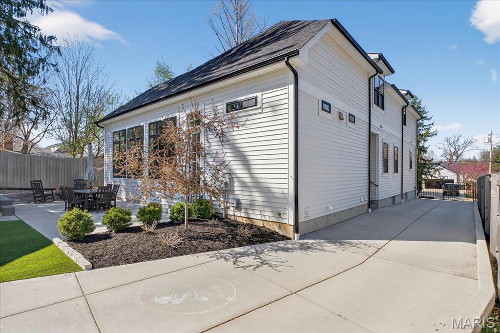 Glendale Terrace - Residential