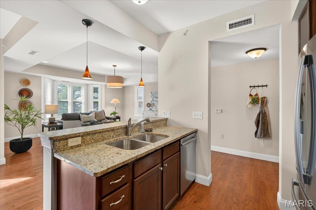 Bodley Condo The - Residential