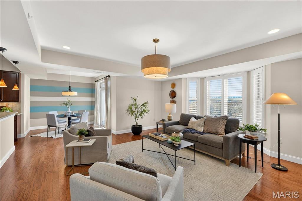 Bodley Condo The - Residential