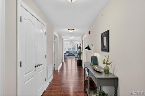 Tiny photo for 123 W Bodley Avenue #303, Kirkwood, MO 63122 (MLS # 26015293)