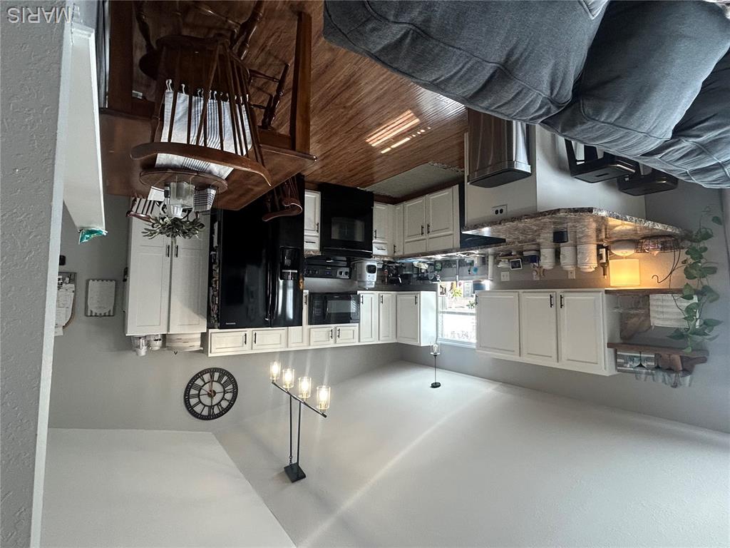 Twelve Oaks - Residential