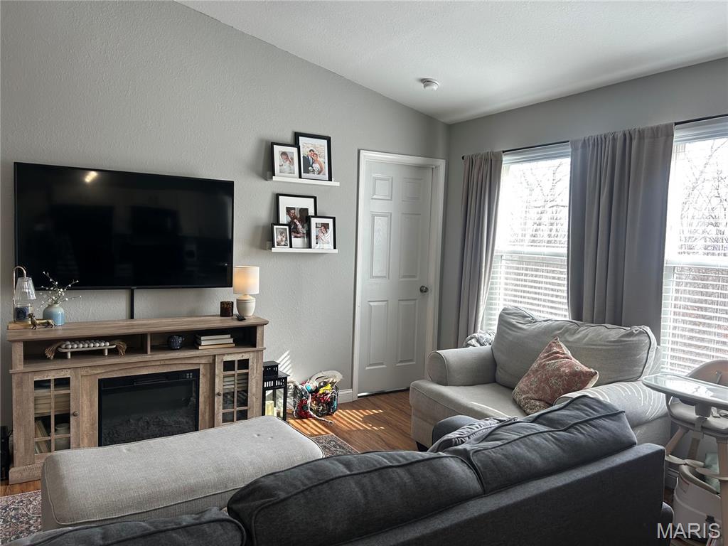 Twelve Oaks - Residential