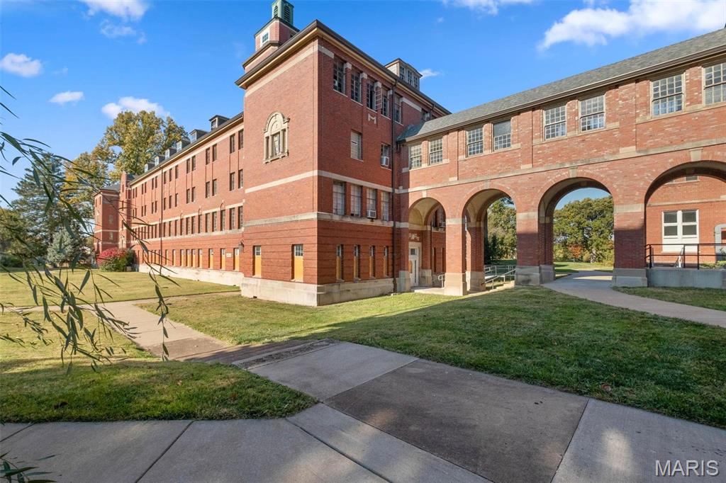 Florissant, Missouri 63031, United States, ,Commercial,Active,69364