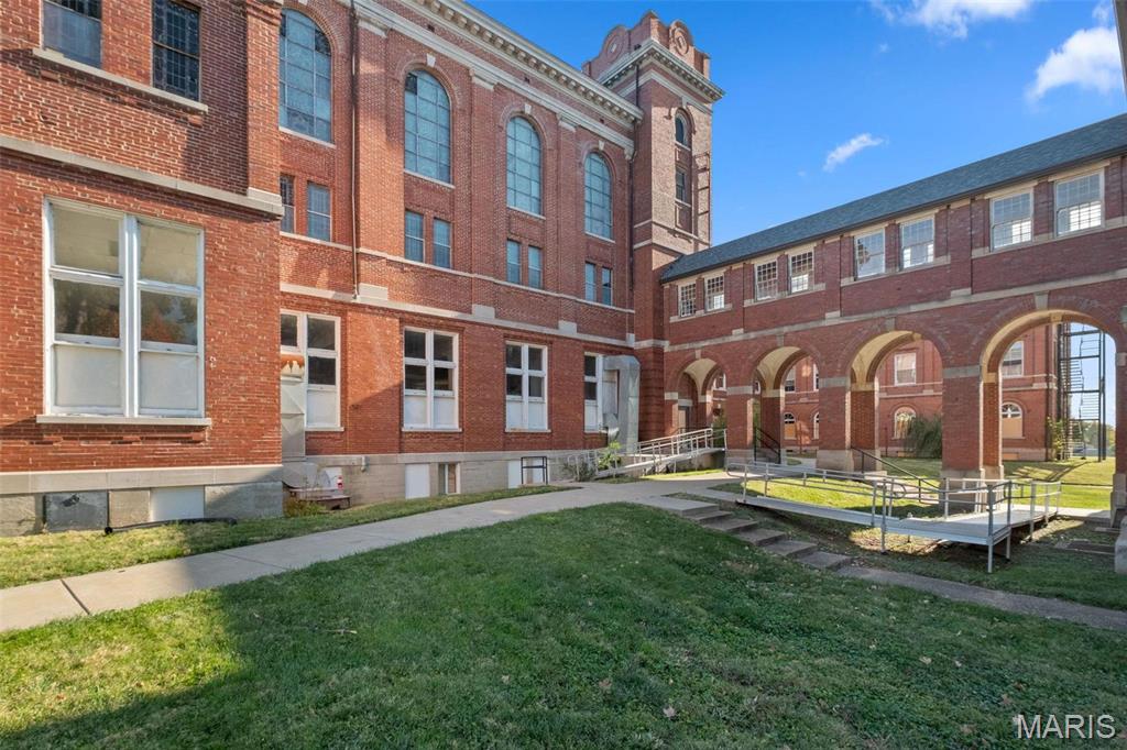 Florissant, Missouri 63031, United States, ,Commercial,Active,69364