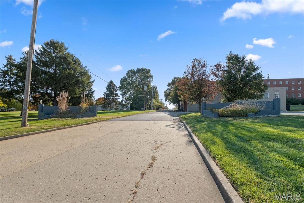 Florissant, Missouri 63031, United States, ,Commercial,Active,69364