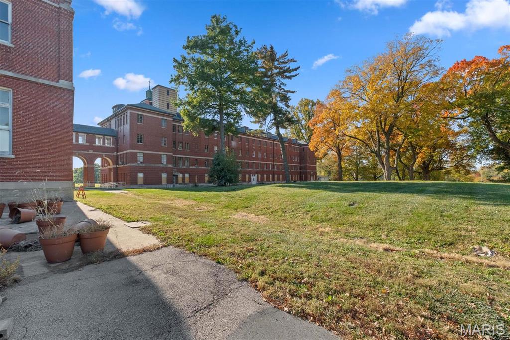 Florissant, Missouri 63031, United States, ,Commercial,Active,69364