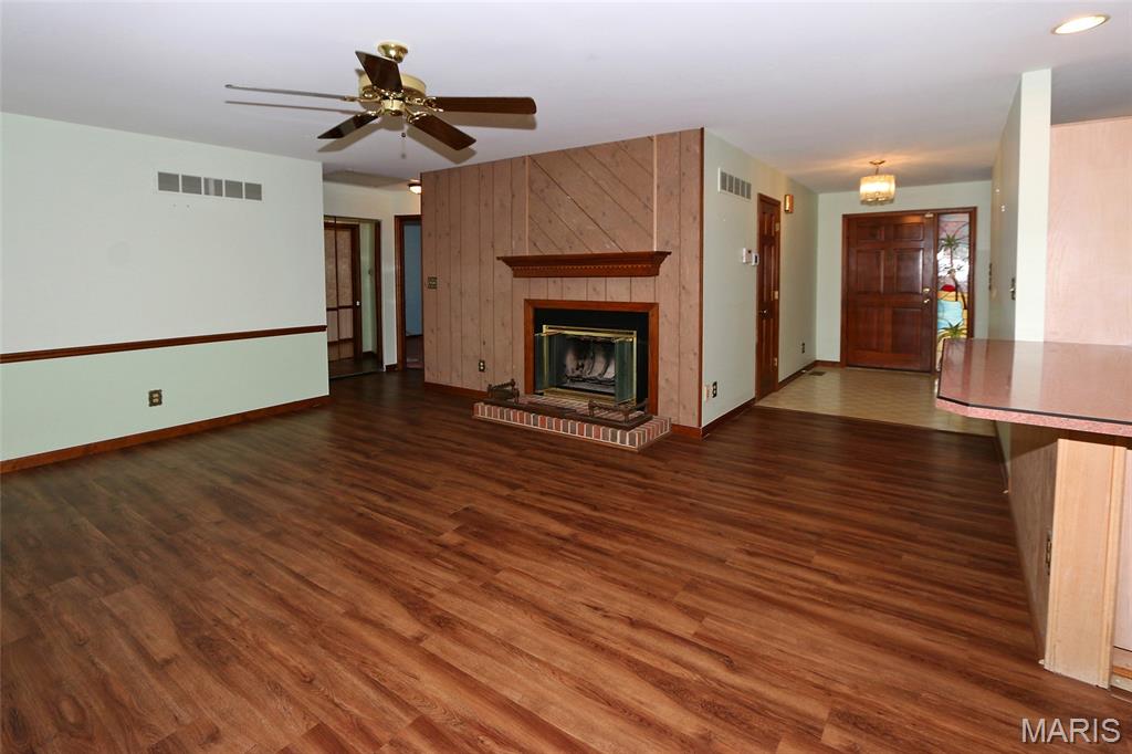 7 W North Street