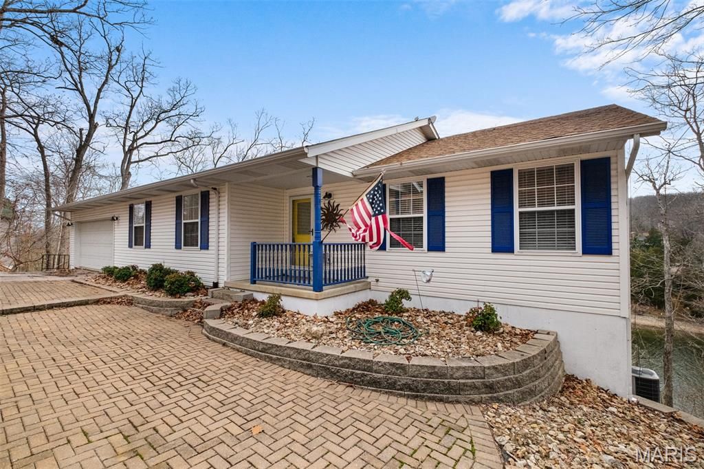 Photo of 1355 S Lake Sherwood Drive, Marthasville, MO 63357 (MLS # 25079859)