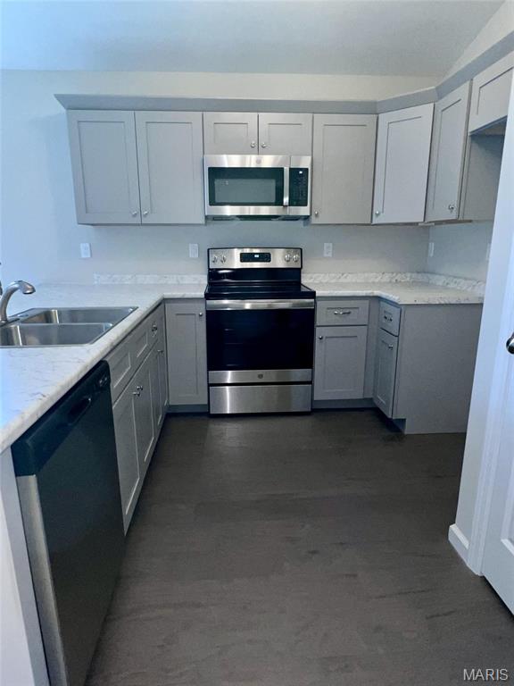 Pacific, Missouri 63069, United States, 3 Bedrooms Bedrooms, ,2 BathroomsBathrooms,Residential,Active,16075