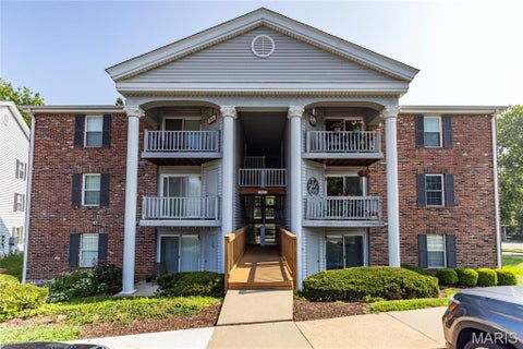 Tiny photo for 7515 Triwoods Drive #D, Shrewsbury, MO 63119 (MLS # 26046182)