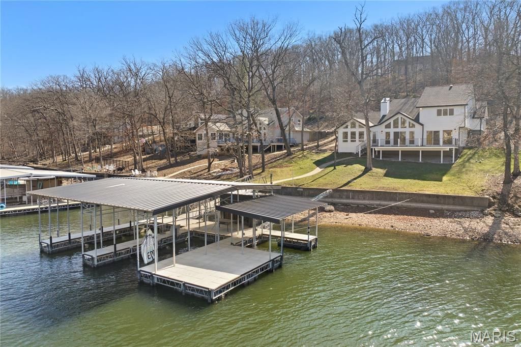 Photo of 310 Palisades Drive, Four Seasons, MO 65049 (MLS # 26002818)