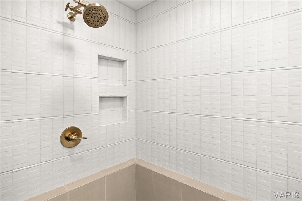 Palisades Point #3 - Residential