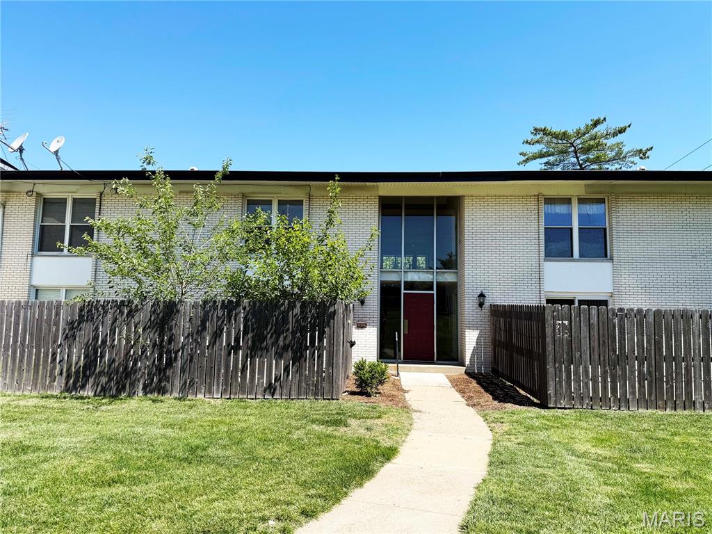 Willow Brook Condo - Residential