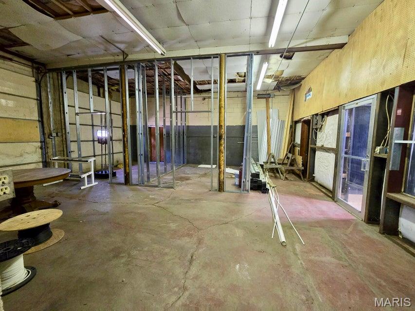 Northwest Quarter - Commercial Sale