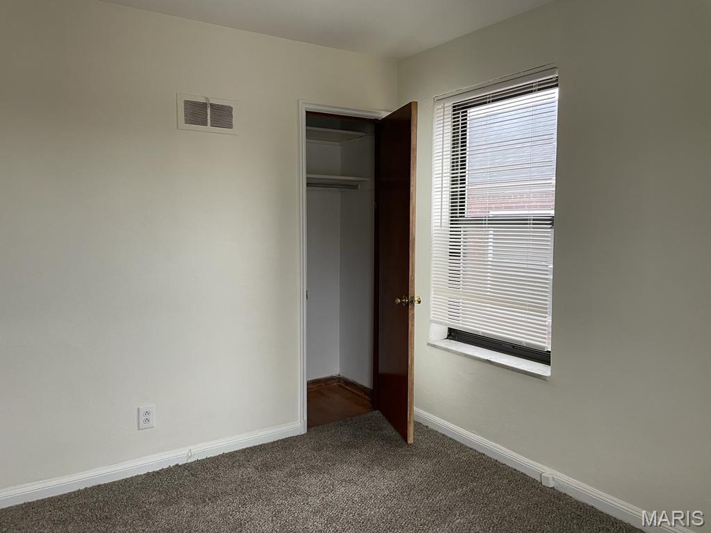 Lindenwood Park - Residential Income