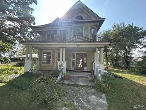Photo of 805 Morris Avenue, Mountain Grove, MO 65711 (MLS # 26059990)