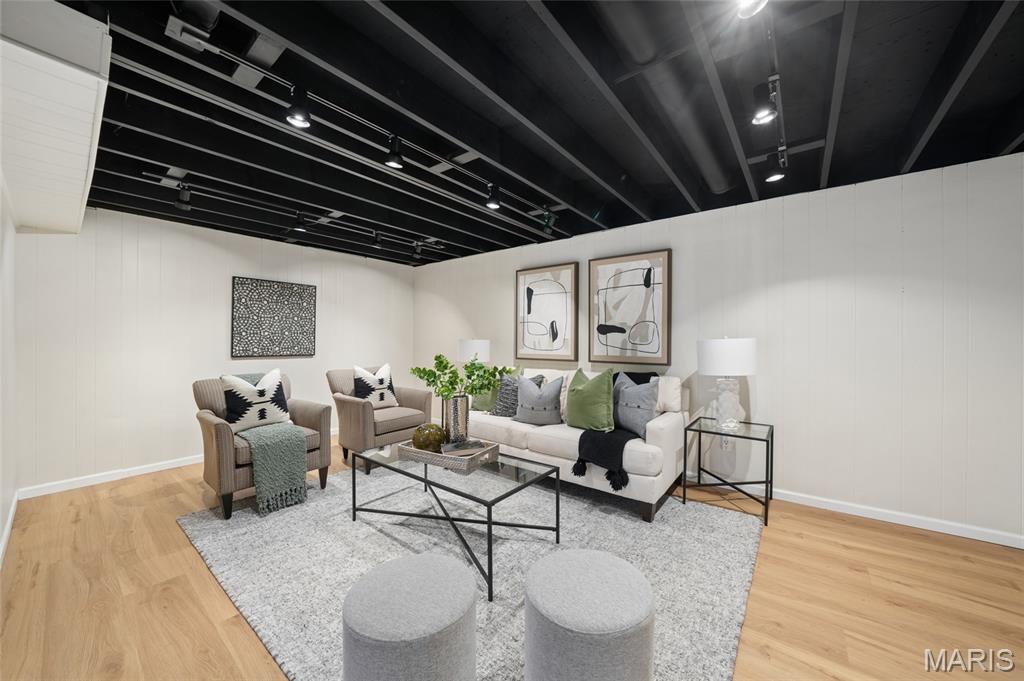 Burtonwood Manor 1 - Residential