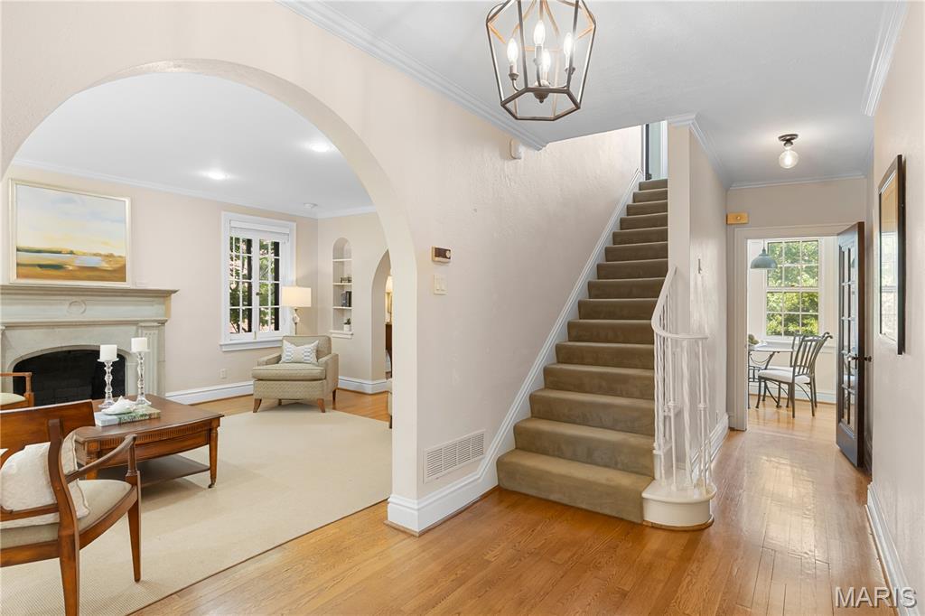 46 Broadview Drive