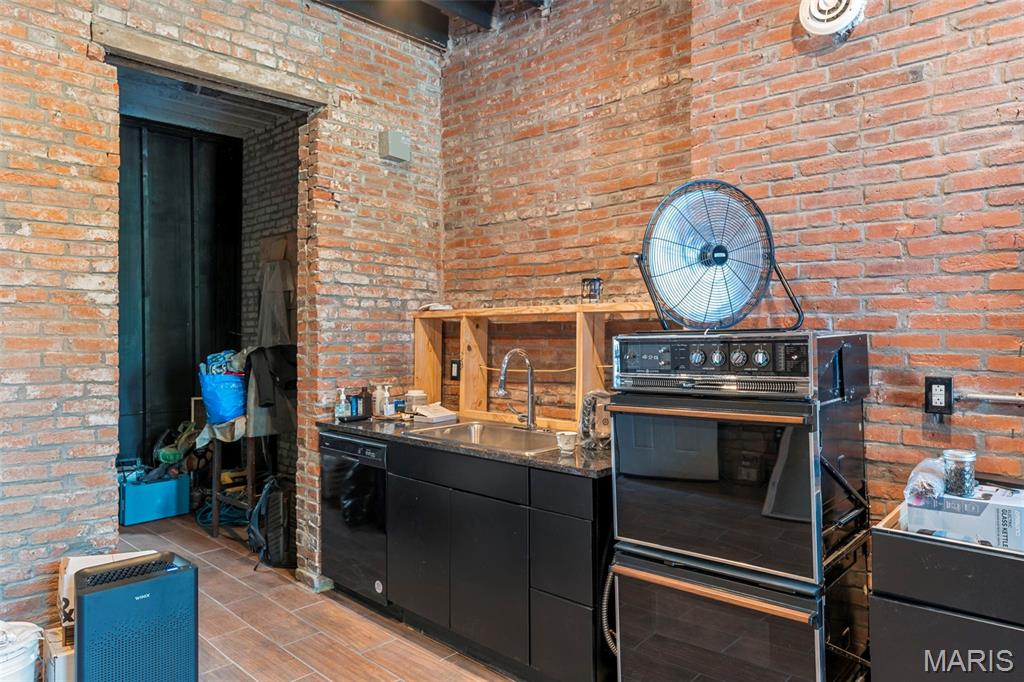 Hebert Tr Add - Residential Income