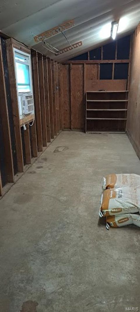 Tiny photo for 265 W Click Avenue, Puxico, MO 63960 (MLS # 26028768)