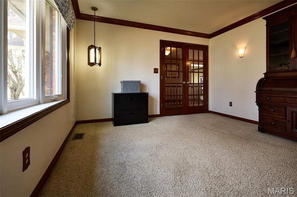 Photo of 2925 Westborough Drive, St Charles, MO 63301 (MLS # 26013539)