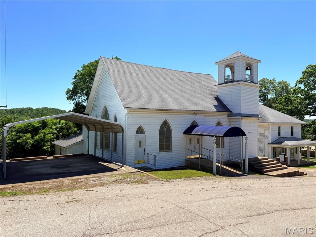 Photo of 212 East Street ST, Williamsville, MO 63967 (MLS # 26028449)