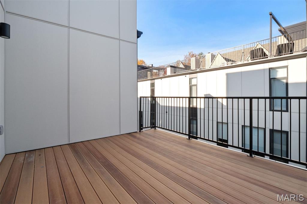 Artizen on West Pine - Residential