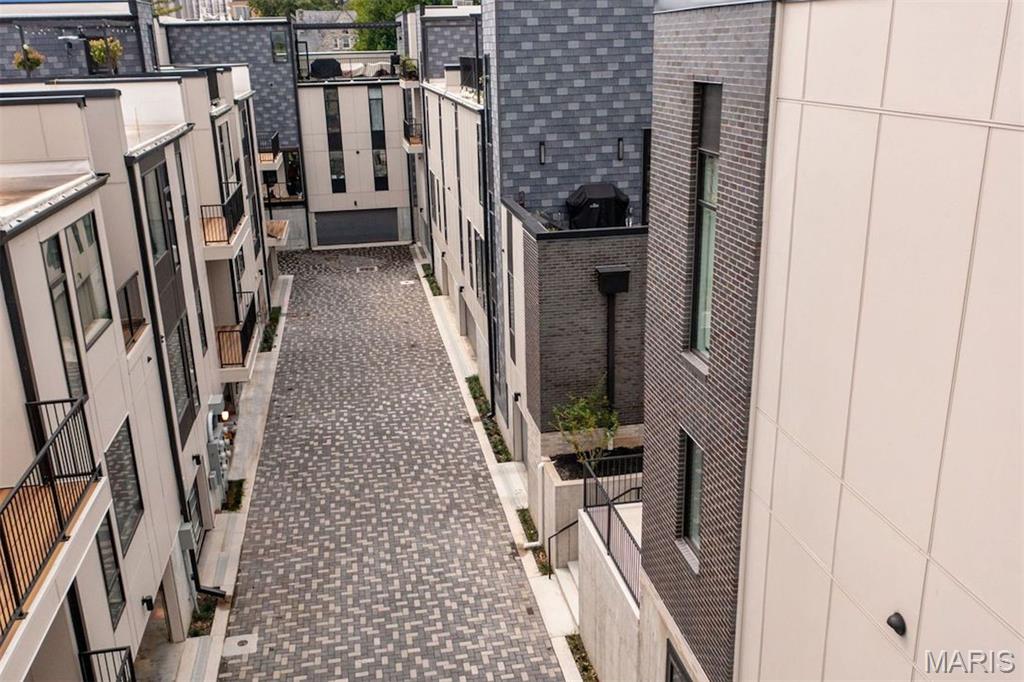 Artizen on West Pine - Residential