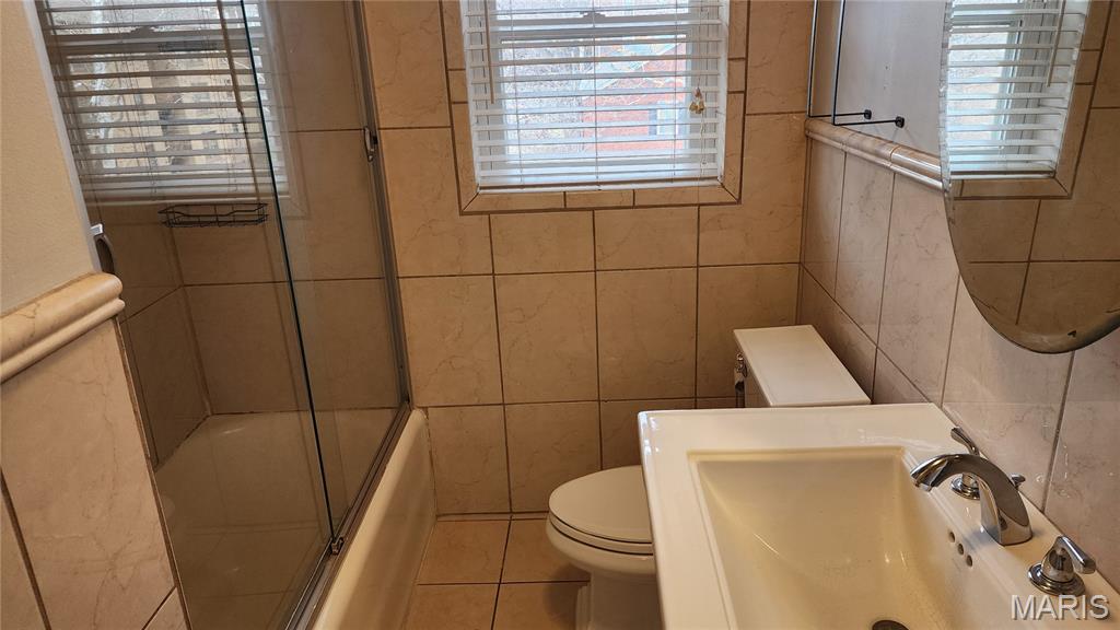 Moorlands Point Condo - Residential