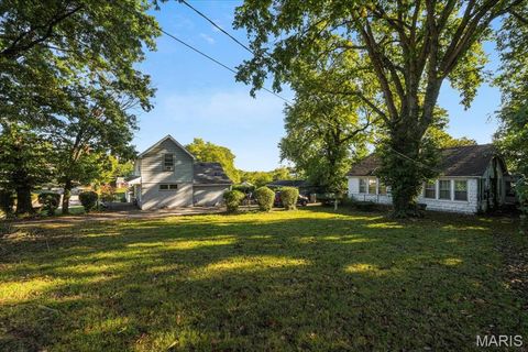 Tiny photo for 546 Holland Avenue, Webster Groves, MO 63119 (MLS # 25066244)