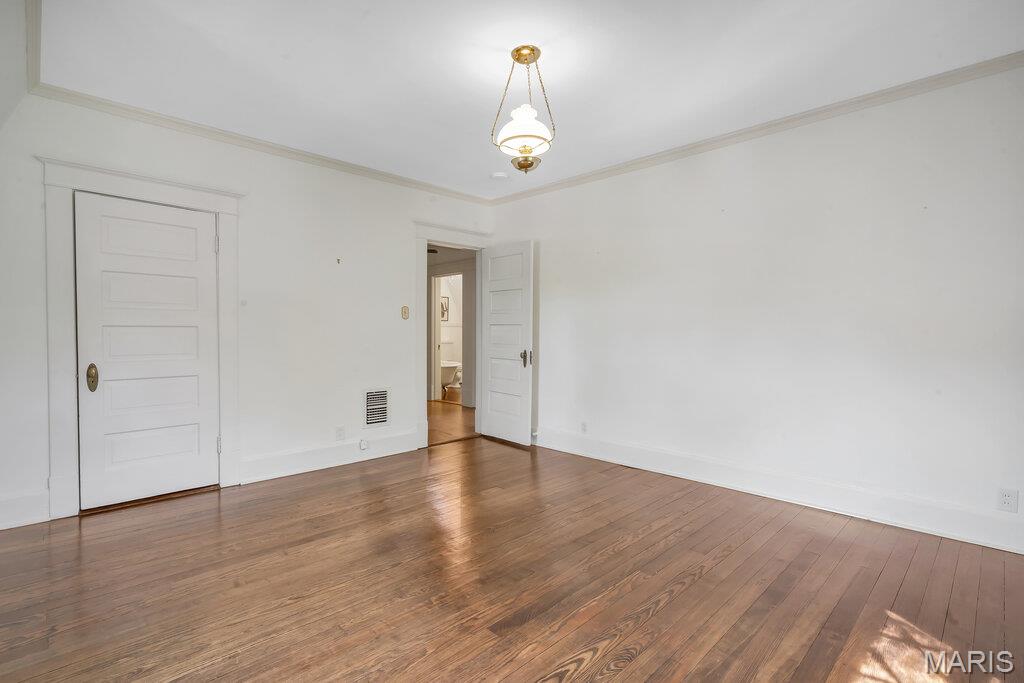 Town/Kirkwood - Residential