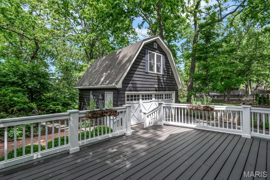 Town/Kirkwood - Residential