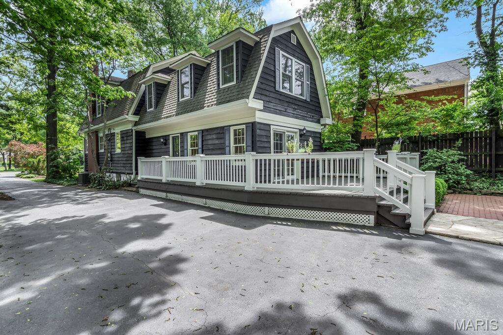 Town/Kirkwood - Residential