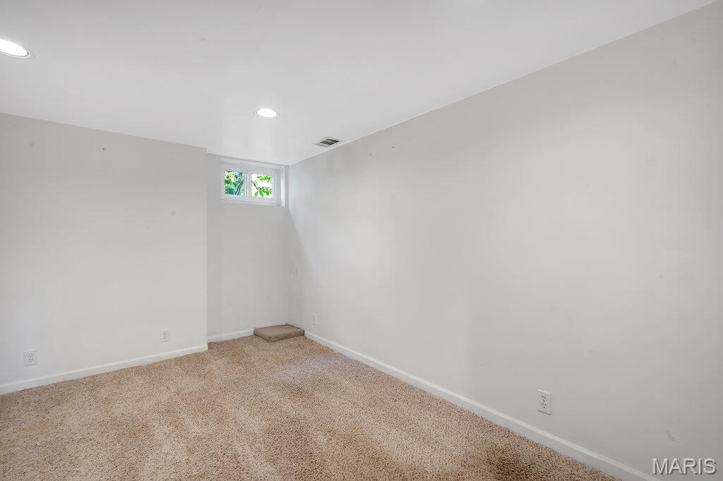 Town/Kirkwood - Residential