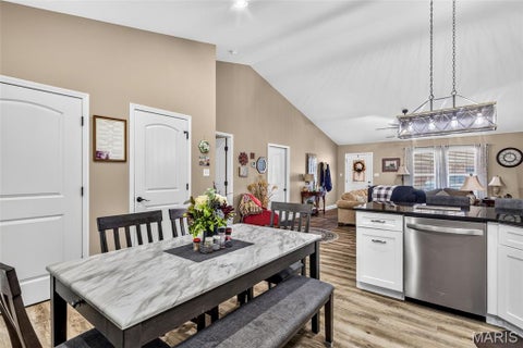 Tiny photo for 551 Windsor Lane, Farmington, MO 63640 (MLS # 26068502)