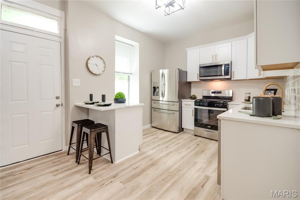 St Louis, Missouri 63111, United States, 3 Bedrooms Bedrooms, ,2 BathroomsBathrooms,Residential,Active,227372