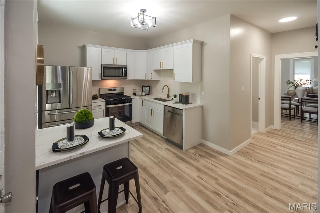 St Louis, Missouri 63111, United States, 3 Bedrooms Bedrooms, ,2 BathroomsBathrooms,Residential,Active,227372