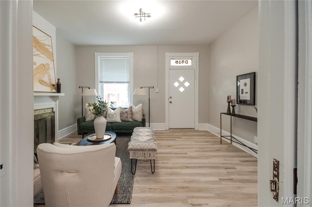 St Louis, Missouri 63111, United States, 3 Bedrooms Bedrooms, ,2 BathroomsBathrooms,Residential,Active,227372