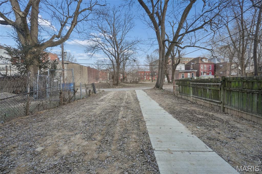 Lynch Add - Residential