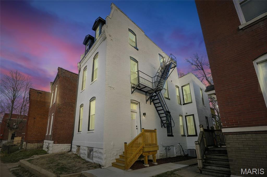 Lynch Add - Residential