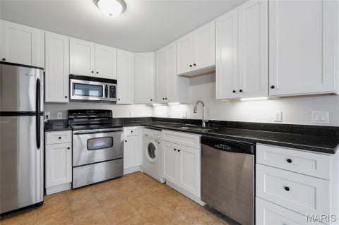 Tiny photo for 5630 Pershing Avenue #30, St Louis, MO 63112 (MLS # 26046542)