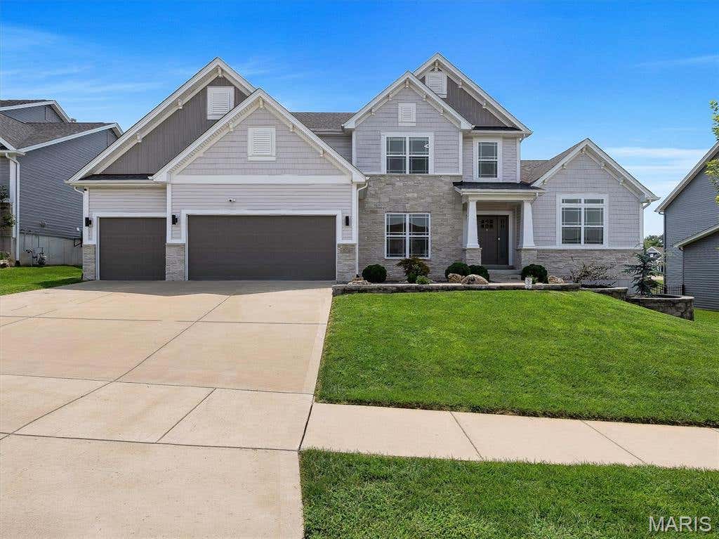 Photo of 502 Leaning Woods Street, St Charles, MO 63301 (MLS # 26048009)