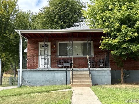 415 Warford Avenue Ferguson MO 63135