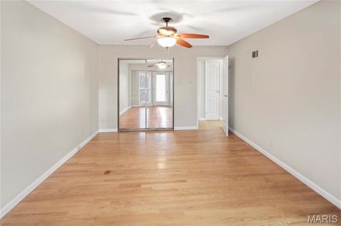 Tiny photo for 2 Seawood Court, Creve Coeur, MO 63146 (MLS # 26011151)